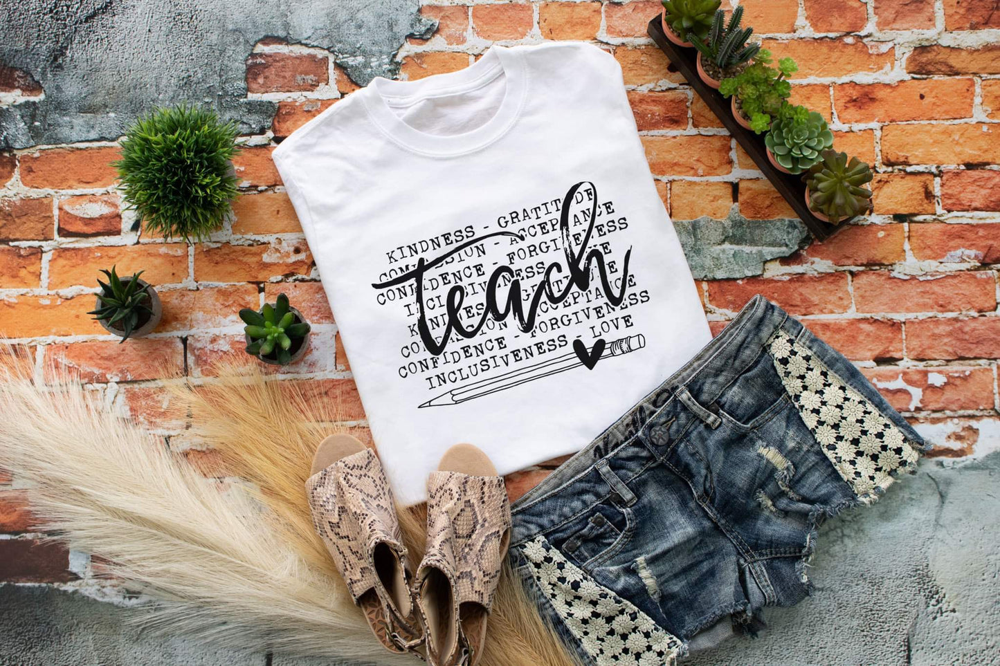 Teach Pencil heart | School | Teacher