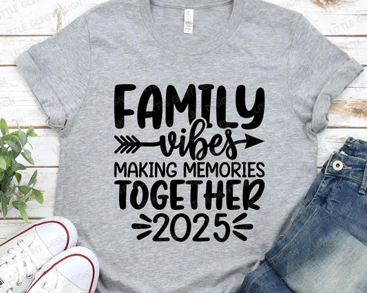 Family Reunion Making Memories w/ Year | Reunions & Camps